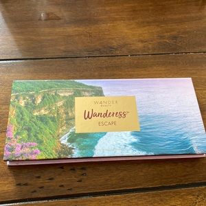Wander Beauty Wanderess Escape Eyeshadow Pallet